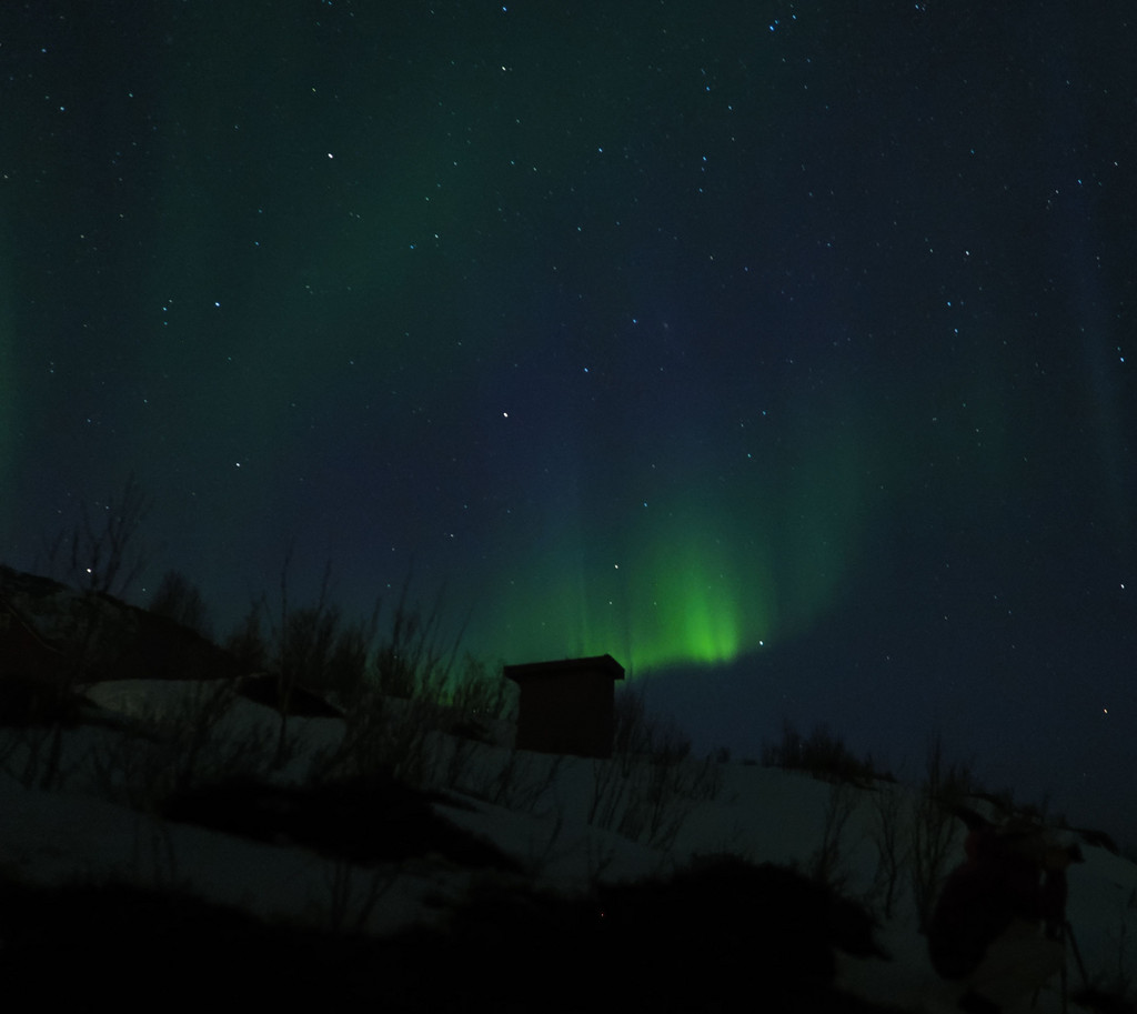 Vangshamn, Botnhamn, Troms, Norvège. 23 mars 2025, 21:49.© Tobias Bührer 2025