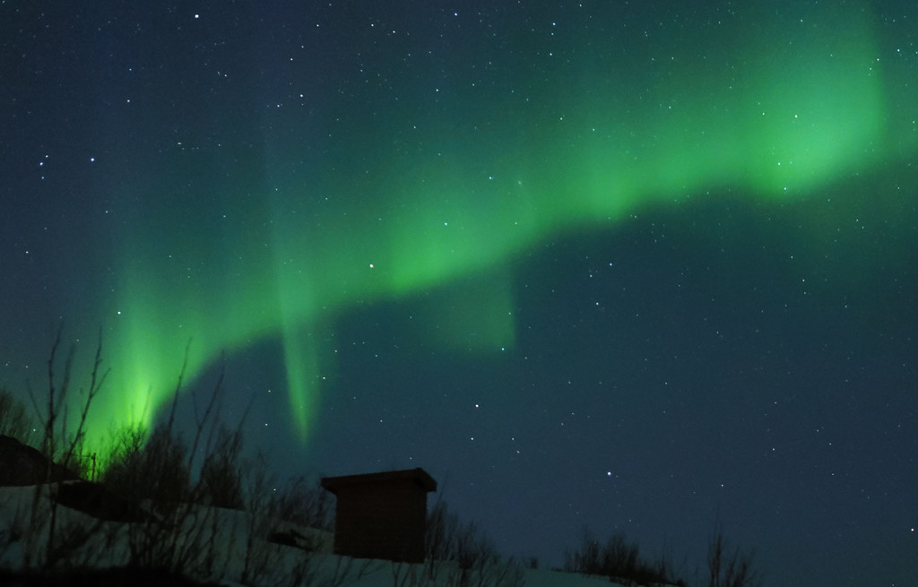 Vangshamn, Botnhamn, Troms, Norvège. 23 mars 2025, 21:58.© Tobias Bührer 2025