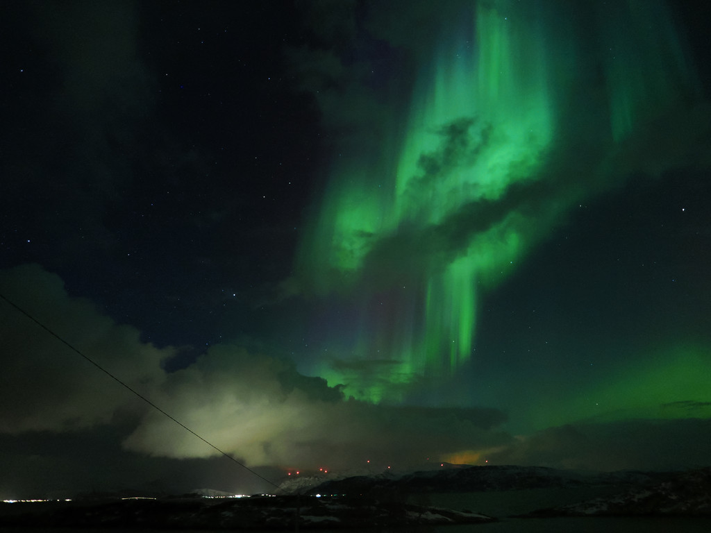 Sand, Botnhamn, Troms, Norvège. 25 mars 2025, 21:50.© Tobias Bührer 2025