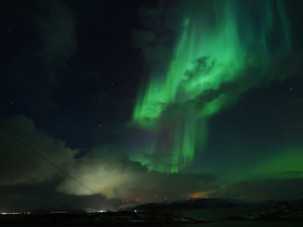 Sand, Botnhamn, Troms, Norvège. 25 mars 2025, 21:50.© Tobias Bührer 2025