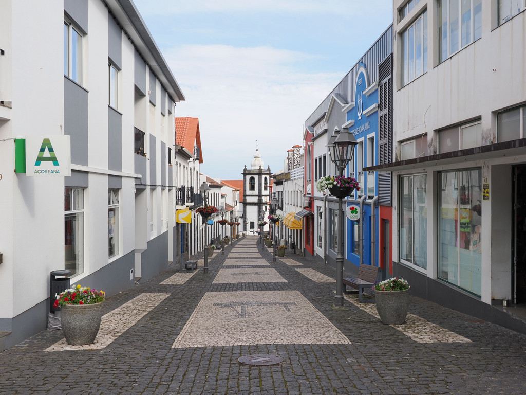 Velas, Velas, Azores - São Jorge, Portugal. 29 juin 2025, 18:26.© Tobias Bührer 2025