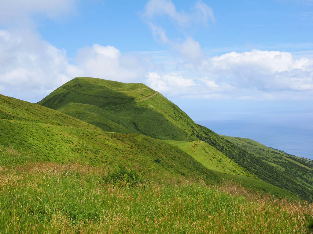 Norte Grande, Fajã de Além, Azores - São Jorge, Portugal. 30 juin 2025, 15:40.© Tobias Bührer 2025